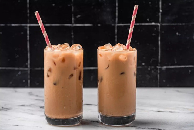 Thuyền - Coffee & Milk Tea