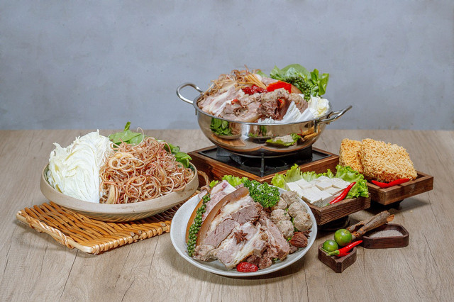 Phở Bò, Gà & Lẩu Bò - Thương Tin