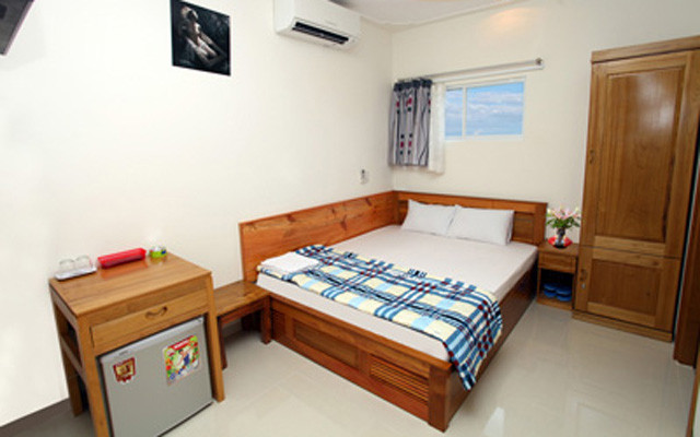 Khải Hoàn Hotel