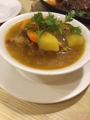 Gà sốt cari