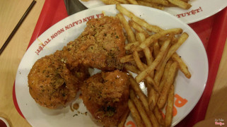 Gà cay phủ phô mai 