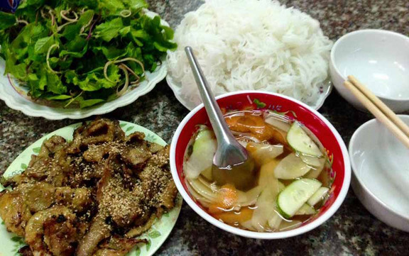 Thu Nhàn - Bún Chả Quạt