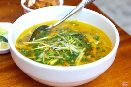 bánh canh lươn