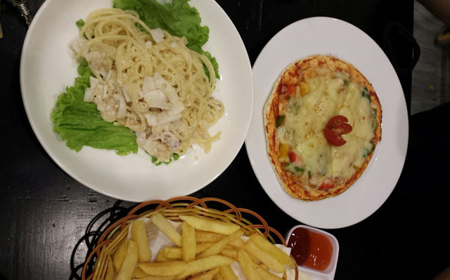 Green Island - Pizza, Spaghetti & Coffee