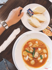 Soup tom yum