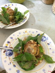 Hột vịt xào sa tế- thơm ngon