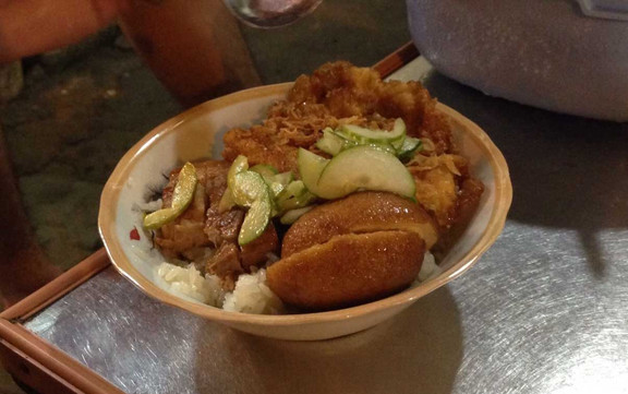 Xôi & Bánh Mì - Bạch Mai