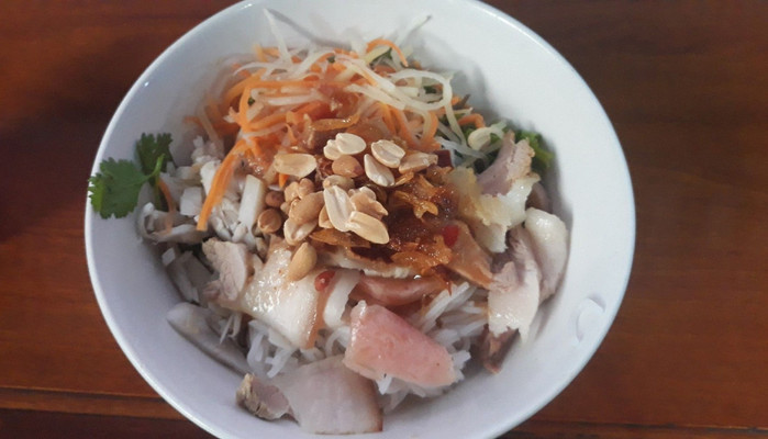 Hà - Bún Mắm