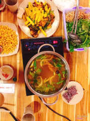 Ngon ạ. Ăn set 2 người max no