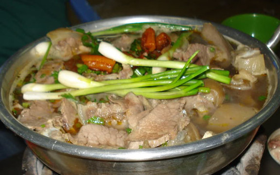 Lẩu Dê Lai - Phòng Không