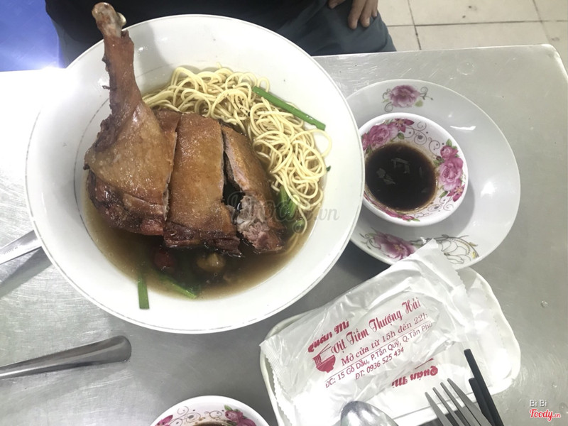 Mì vịt góc tư