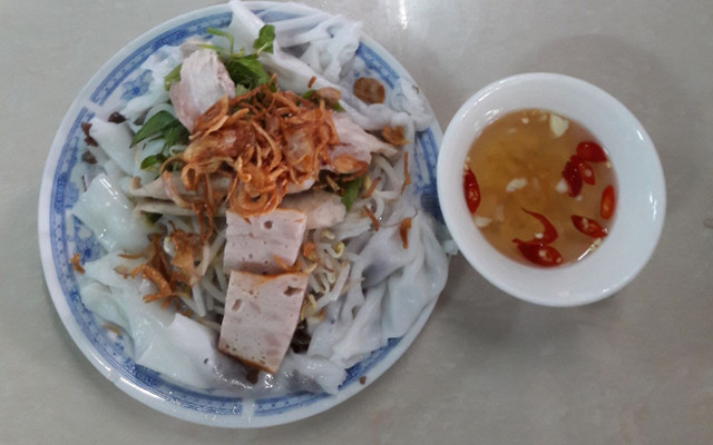 Bánh Cuốn Nóng 15k