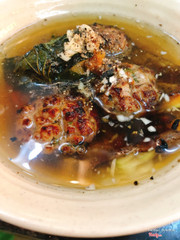 1 buổi chiều rảnh đi qua thì gặp quán này , mình là người Hà Nội vào đây làm việc được 4 năm , và rất lâu rồi mới được ăn lại được vị bún chả chuẩn như này😭😭😭 sẽ ủng hộ dài dài 