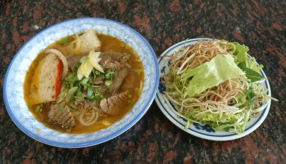 Thủy - Bún Bò, Phở Bò & Mì Quảng