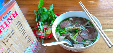 Phở nạm, bò viên