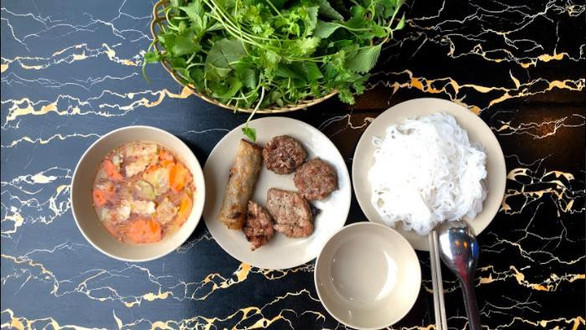 Kim Cương Quán - Bún Chả Hà Nội - Đặng Đức Thuật