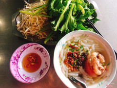 Thưởng thức nào