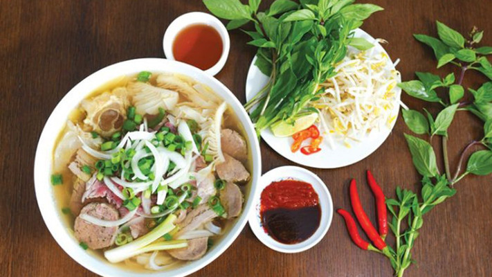 Phở Bạch Đằng Viên - 45A Trần Phú