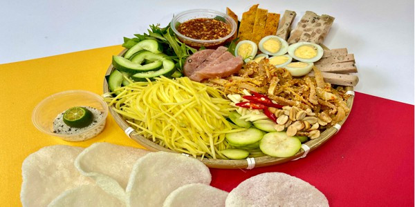 Hòa Food - Tré Huế Trộn & Bao Tử Cá Chiên Giòn - Lê Độ