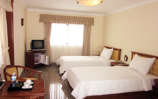 Đông Phương Hotel