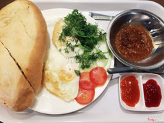 Bánh mỳ trứng ốp