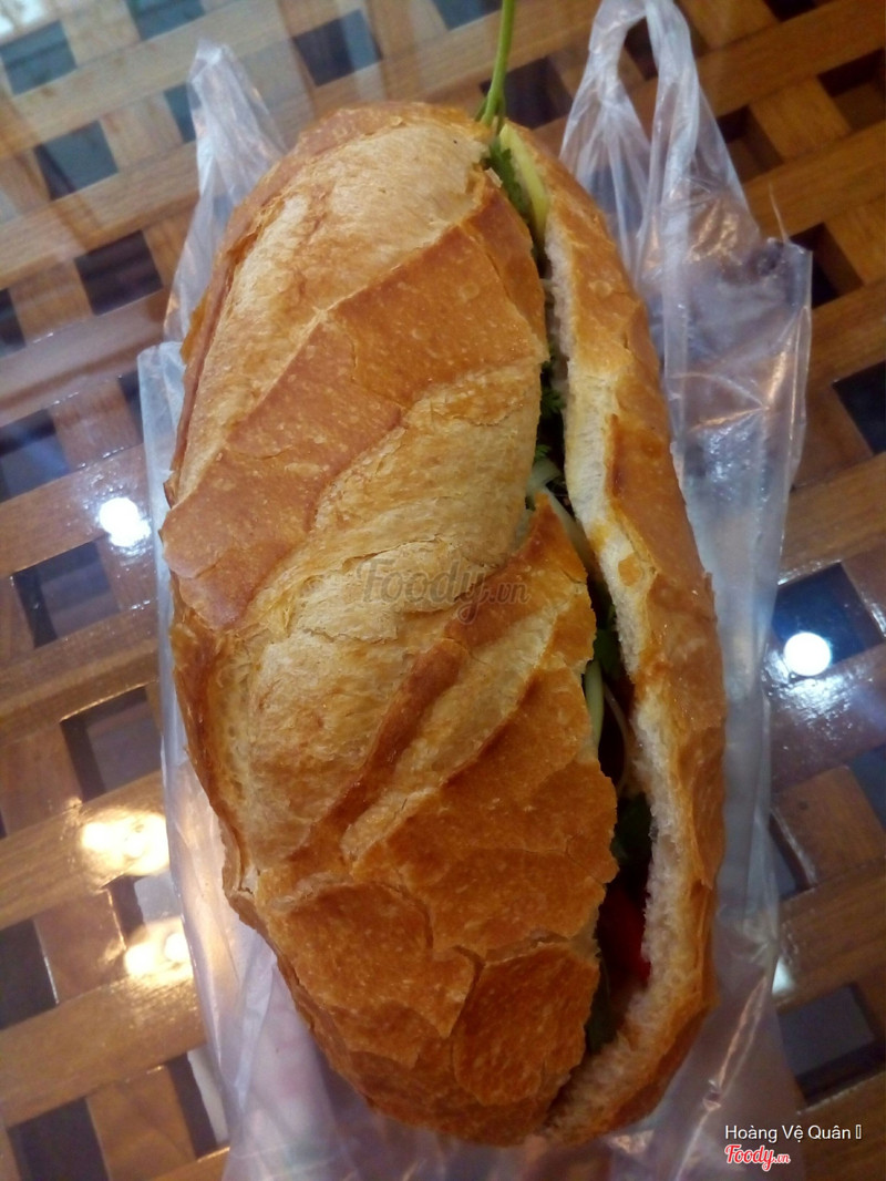 Bánh mì vỏ mỏng