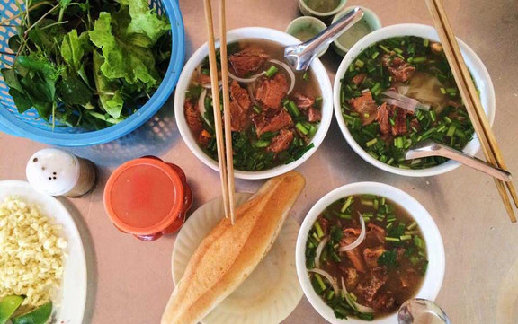 Phở Sốt Vang