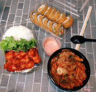 Set " Ở nhà một mình " 65k ( kimchi gọi ngoài )