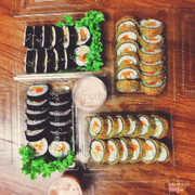 Set kimbap 100k - 2 kimbap chiên và 2 kimbap thường