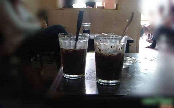 84 Cafe - Hàng Quạt