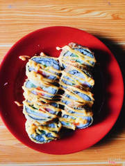 Sushi chiên xù