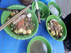 Miến trộn + Bánh đa trộn