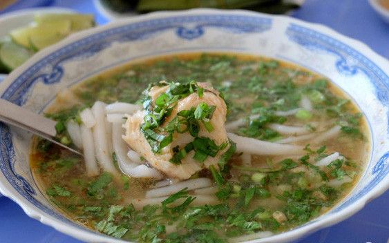 Bánh Canh Trần Quang Khải