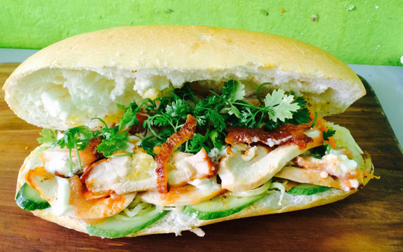 Bánh Mì Thanh Thủy 6