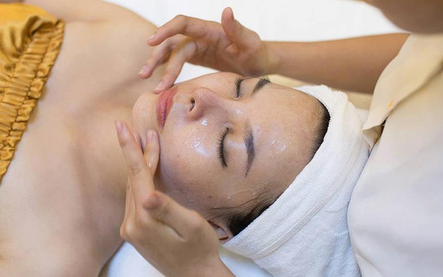 Thẩm Mỹ Viện Quốc Tế Luxury