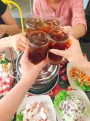 Hồng trà ít đường 🍻