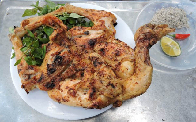 A Tú - Gà Đèo Le