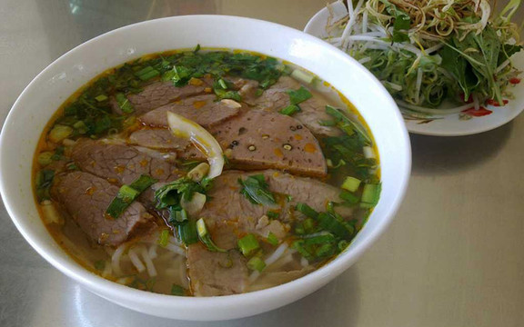 Bún Bò O Thiện - Nguyễn Trọng Tuyển