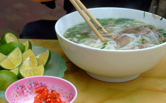 Phở Bò Cẩm