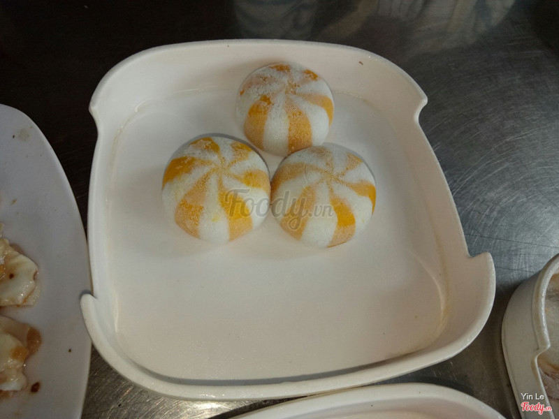 Bánh bao nhân cá hồi