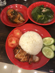Cơm trưa 35k/phần