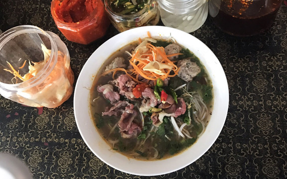 Bún Hầm & Phở Tái