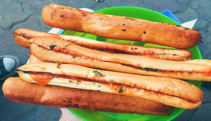 Long Hải Phòng - Bánh Mì Que