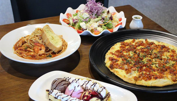 Hollywood Restaurant - Hà Nội Centerpoint