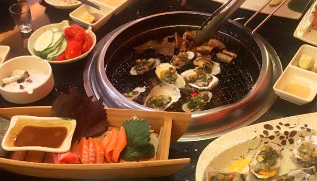 Quán 88 - BBQ Buffet Lẩu Nướng