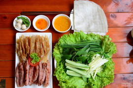 nem nướng