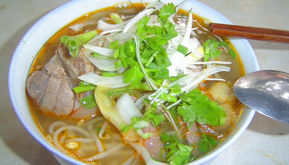 Cô Oanh - Bún Bò & Mì Quảng