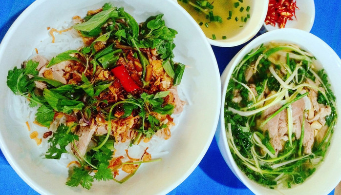 Bà Hiền Quán - Bún Miến Trộn & Ngan Chặt