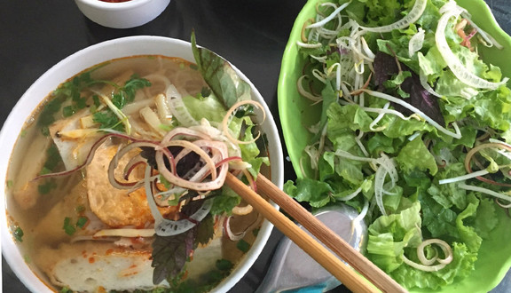 Cô Ba - Bún Chả Cá, Chả Lụi & Cháo Sò