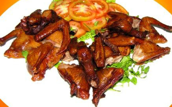 Bồ Câu Quán - Trần Văn Nam